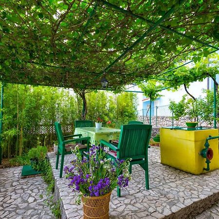 Apartments Nona, Miholascica Εξωτερικό φωτογραφία