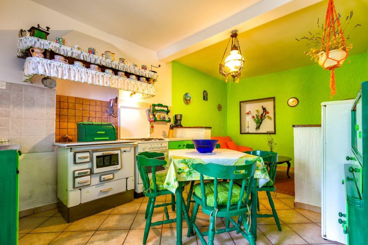 Apartments Nona, Miholascica Εξωτερικό φωτογραφία
