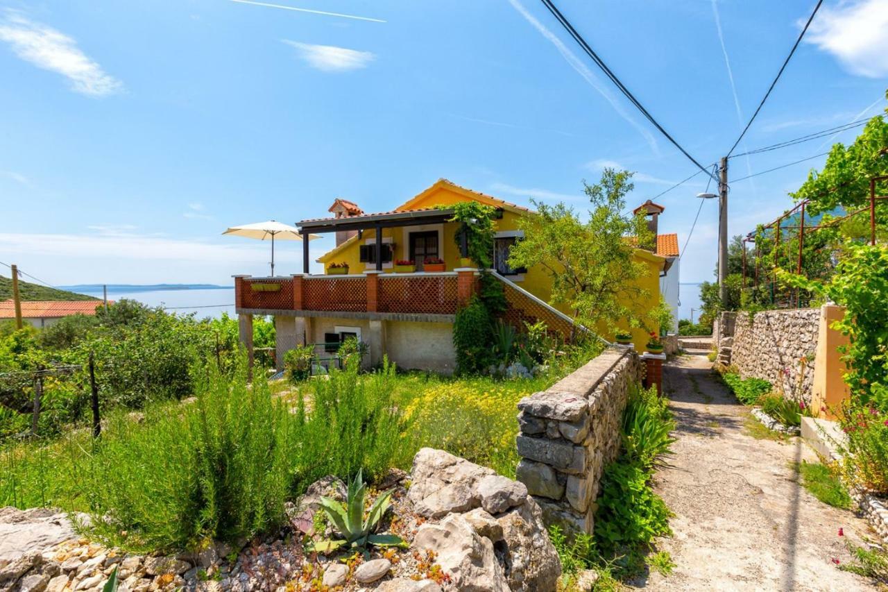Apartments Nona, Miholascica Εξωτερικό φωτογραφία