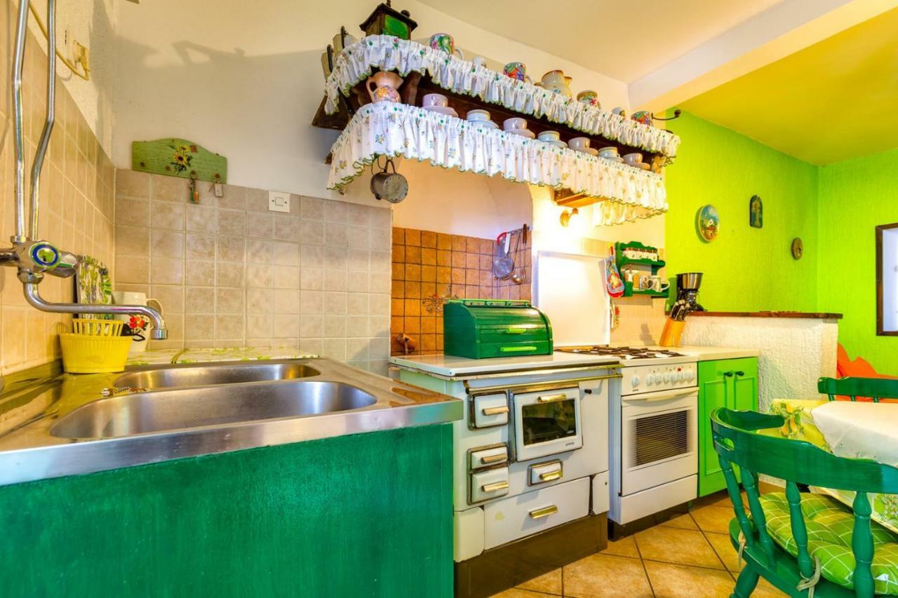 Apartments Nona, Miholascica Εξωτερικό φωτογραφία